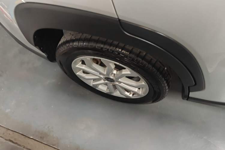 Used Toyota FRONTLANDER 2023 2.0L CVT Leading Edition Right Rear Wheel Hub