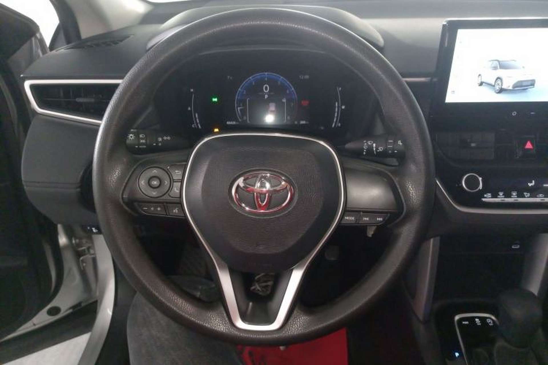Used Toyota FRONTLANDER 2023 2.0L CVT Elite Edition Steering Wheel