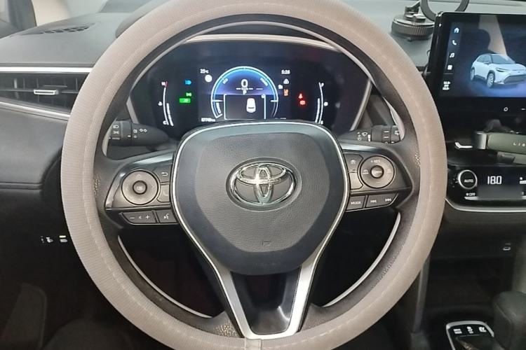 Used Toyota FRONTLANDER 2023 2.0L Smart Electric Hybrid Dual-Engine Luxury Edition Steering Wheel