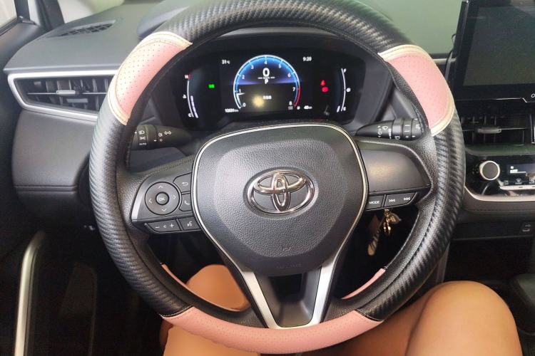 Used Toyota FRONTLANDER 2023 2.0L CVT Elite Edition Steering Wheel