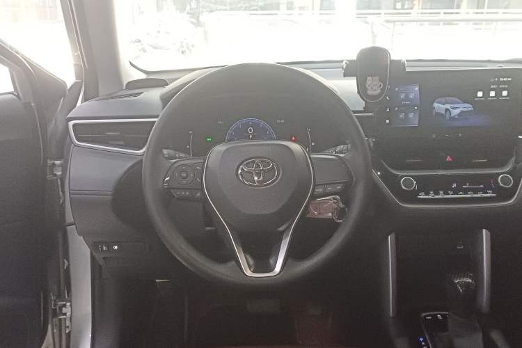 Used Toyota FRONTLANDER 2023 2.0L CVT Elite Edition Steering Wheel