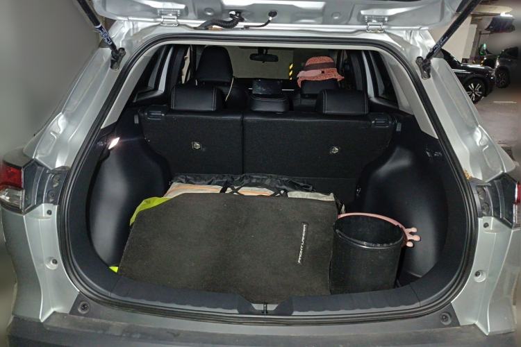 Used Toyota FRONTLANDER 2023 2.0L CVT Elite Edition Trunk
