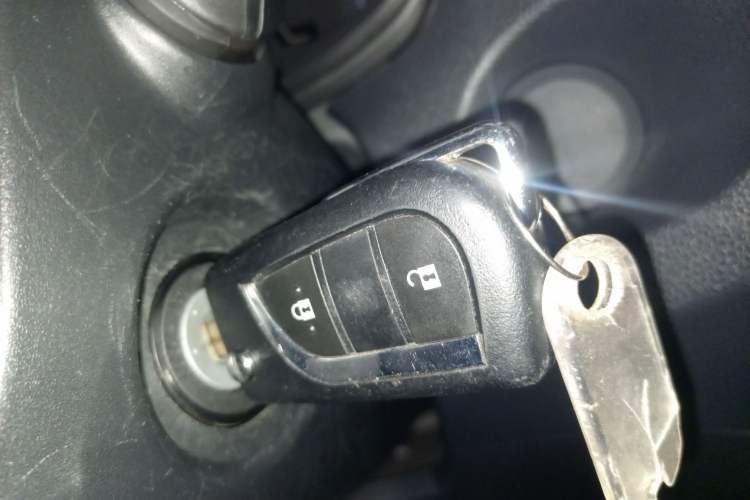Used Toyota FRONTLANDER 2023 2.0L CVT Elite Edition Vehicle Key
