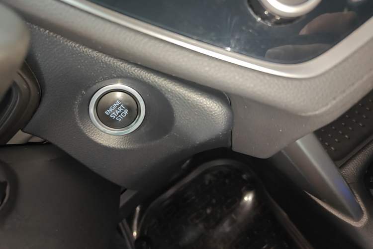 Used Toyota FRONTLANDER 2023 2.0L CVT Leading Edition Vehicle Key