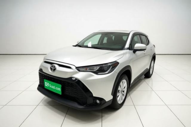 Ojetý Toyota FRONTLANDER 2023 2.0L CVT Elite Edition