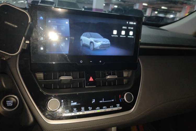 Used Toyota FRONTLANDER 2023 2.0L CVT Luxury Edition Audio And AC Panel