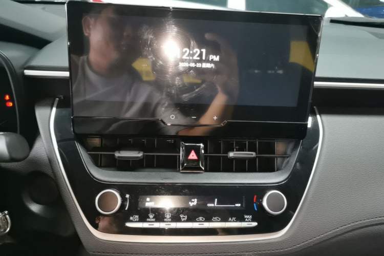 Used Toyota FRONTLANDER 2023 2.0L CVT Elite Edition Audio And AC Panel