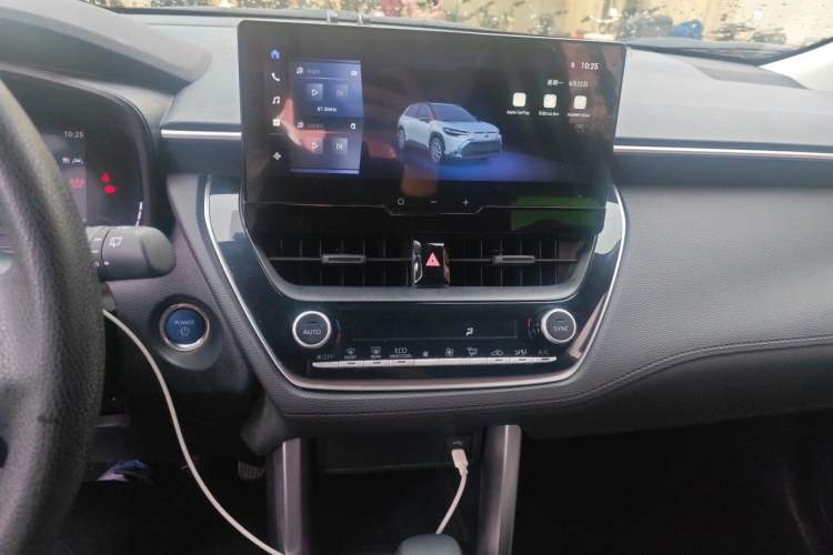 Used Toyota FRONTLANDER 2023 2.0L Smart Electric Hybrid Dual-Engine Leading Edition Audio And AC Panel