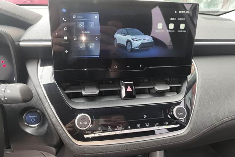 Used Toyota FRONTLANDER 2023 2.0L Smart Electric Hybrid Dual-Engine Leading Edition Audio And AC Panel