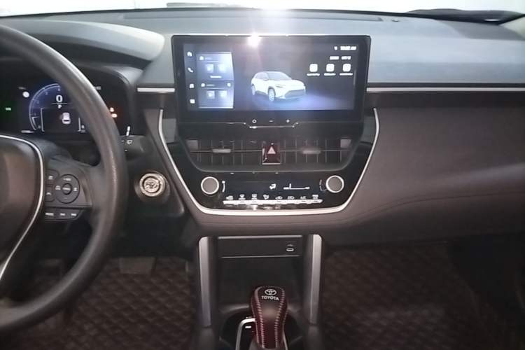 Used Toyota FRONTLANDER 2023 2.0L CVT Leading Edition Audio And AC Panel