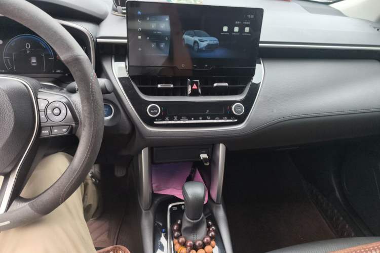 Used Toyota FRONTLANDER 2023 2.0L Smart Electric Hybrid Dual-Engine Luxury Edition Audio And AC Panel