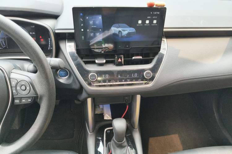 Used Toyota FRONTLANDER 2023 2.0L Smart Electric Hybrid Dual-Engine Luxury Edition Audio And AC Panel