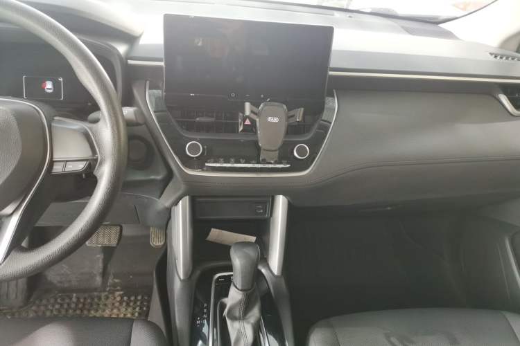 Used Toyota FRONTLANDER 2023 2.0L CVT Elite Edition Audio And AC Panel