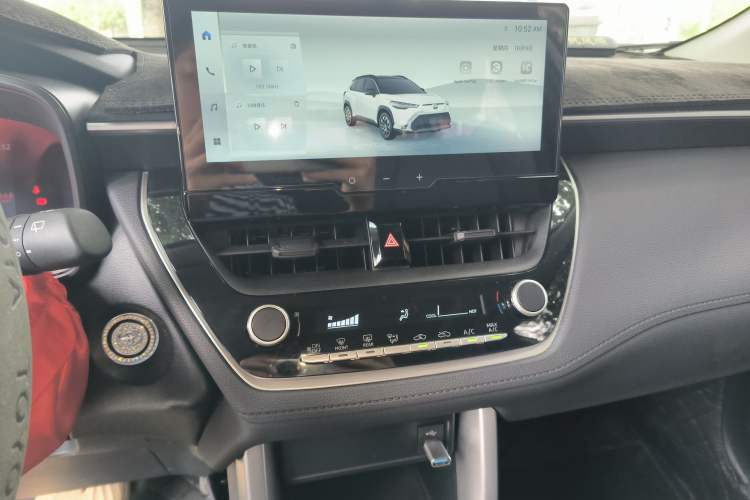 Used Toyota FRONTLANDER 2023 2.0L CVT Leading Edition Audio And AC Panel