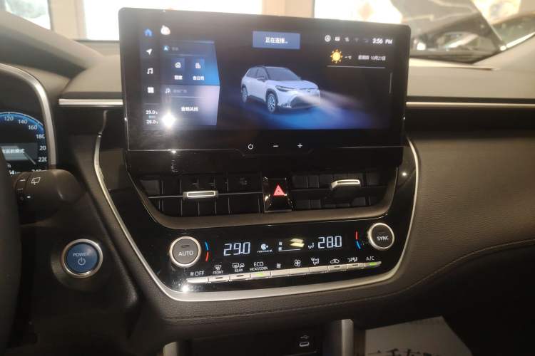 Used Toyota FRONTLANDER 2023 2.0L Smart Electric Hybrid Dual-Engine Deluxe Version Audio And AC Panel