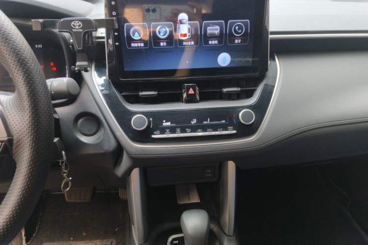 Used Toyota FRONTLANDER 2023 2.0L CVT Elite Edition Audio And AC Panel