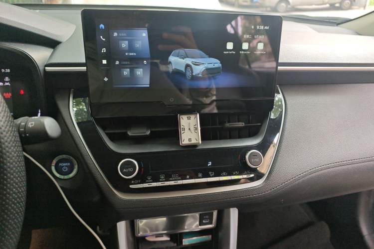 Used Toyota FRONTLANDER 2023 2.0L Smart Electric Hybrid Dual-Engine Leading Edition Audio And AC Panel