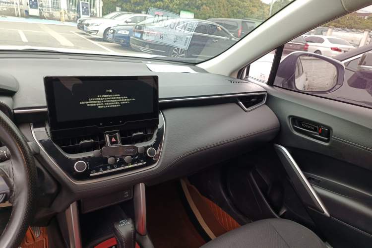Used Toyota FRONTLANDER 2023 2.0L CVT Elite Edition Audio And AC Panel