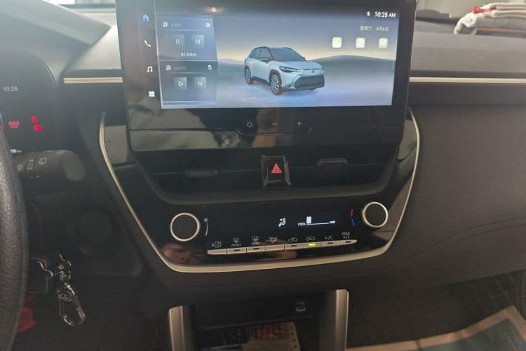 Used Toyota FRONTLANDER 2023 2.0L CVT Elite Edition Audio And AC Panel