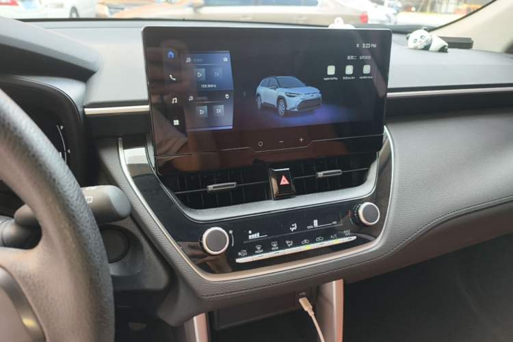 Used Toyota FRONTLANDER 2023 2.0L CVT Elite Edition Audio And AC Panel