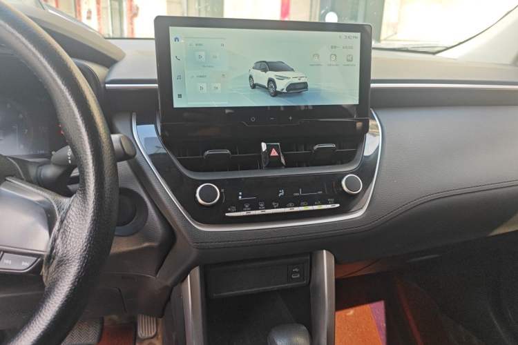Used Toyota FRONTLANDER 2023 2.0L CVT Elite Edition Audio And AC Panel