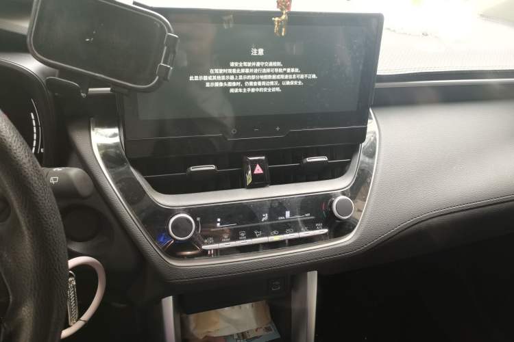 Used Toyota FRONTLANDER 2023 2.0L CVT Elite Edition Audio And AC Panel