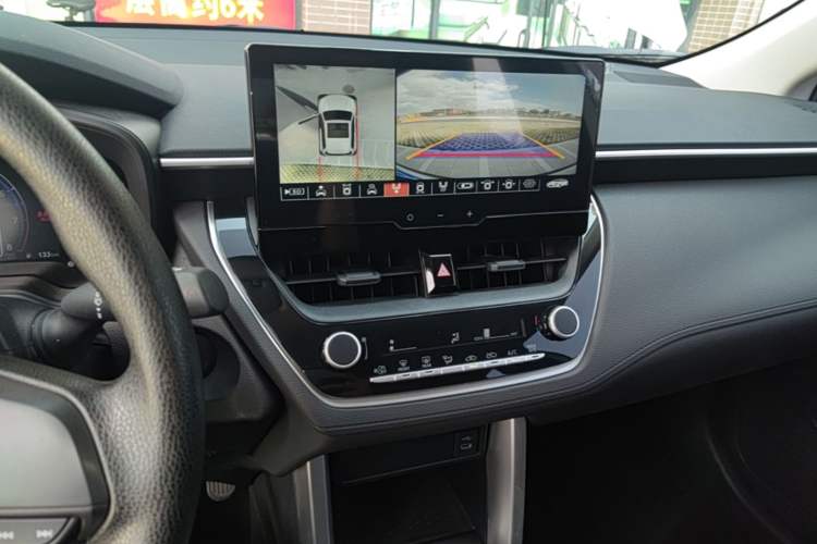 Used Toyota FRONTLANDER 2023 2.0L CVT Elite Edition Audio And AC Panel