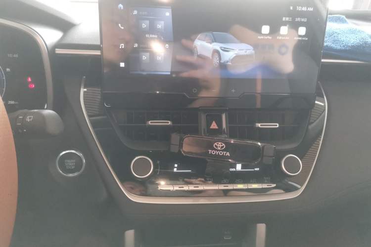 Used Toyota FRONTLANDER 2023 2.0L CVT Sport Edition Audio And AC Panel