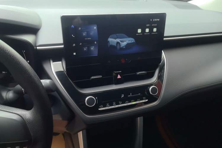 Used Toyota FRONTLANDER 2023 2.0L CVT Elite Edition Audio And AC Panel