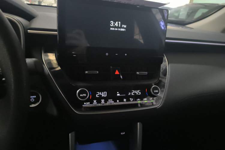 Used Toyota FRONTLANDER 2023 2.0L Smart Electric Hybrid Dual-Engine Luxury Edition Audio And AC Panel