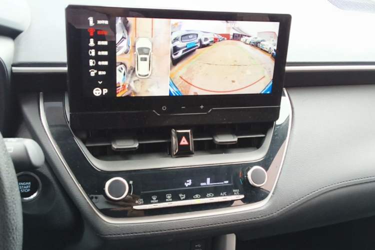 Used Toyota FRONTLANDER 2023 2.0L CVT Leading Edition Audio And AC Panel