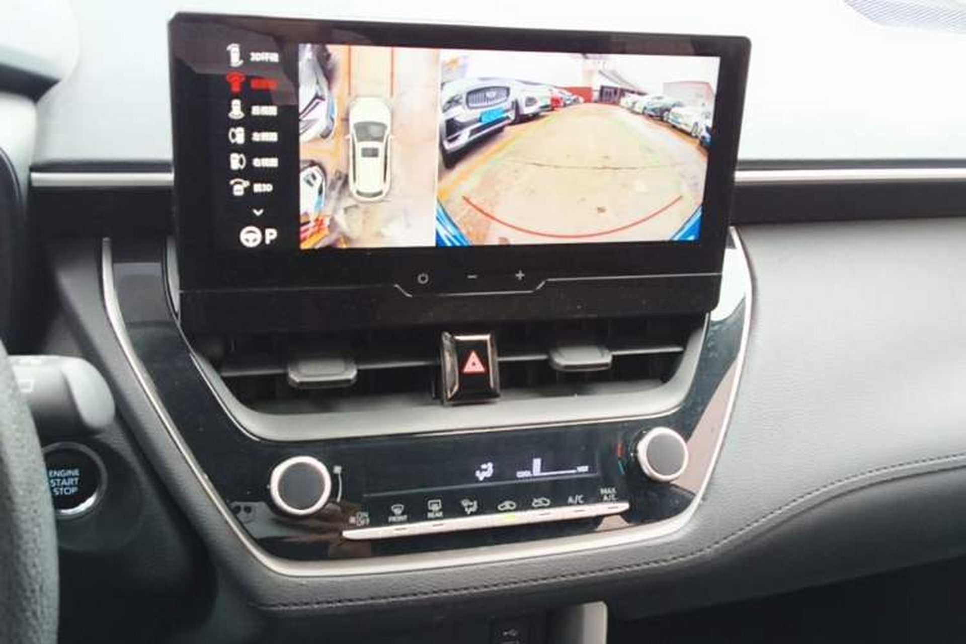 Used Toyota FRONTLANDER 2023 2.0L CVT Leading Edition Audio And AC Panel