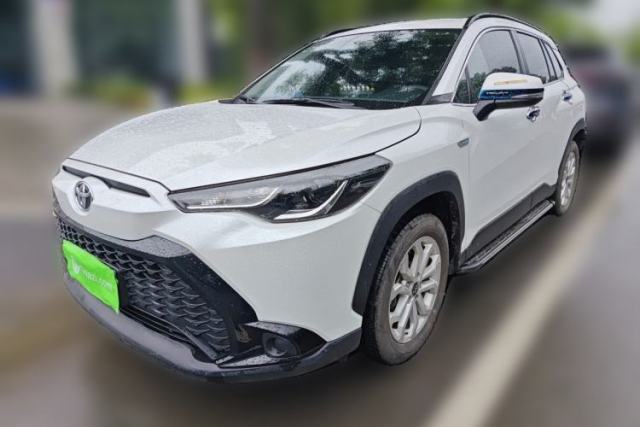 Toyota FRONTLANDER 2023 2.0L CVT Elite Edition usata