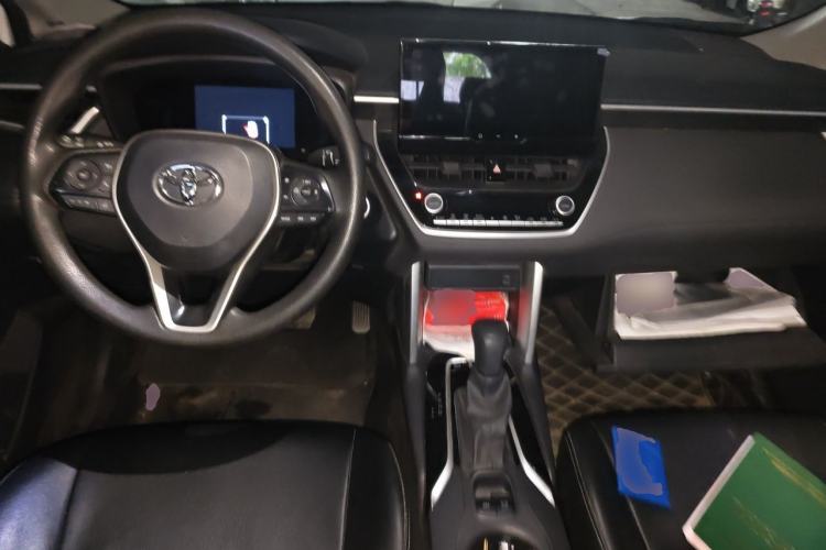 Used Toyota FRONTLANDER 2023 2.0L Smart Electric Hybrid Dual-Engine Leading Edition Center Console