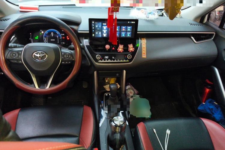 Used Toyota FRONTLANDER 2023 2.0L Smart Electric Hybrid Dual-Engine Leading Edition Center Console