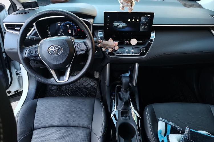 Used Toyota FRONTLANDER 2023 2.0L CVT Luxury Edition Center Console