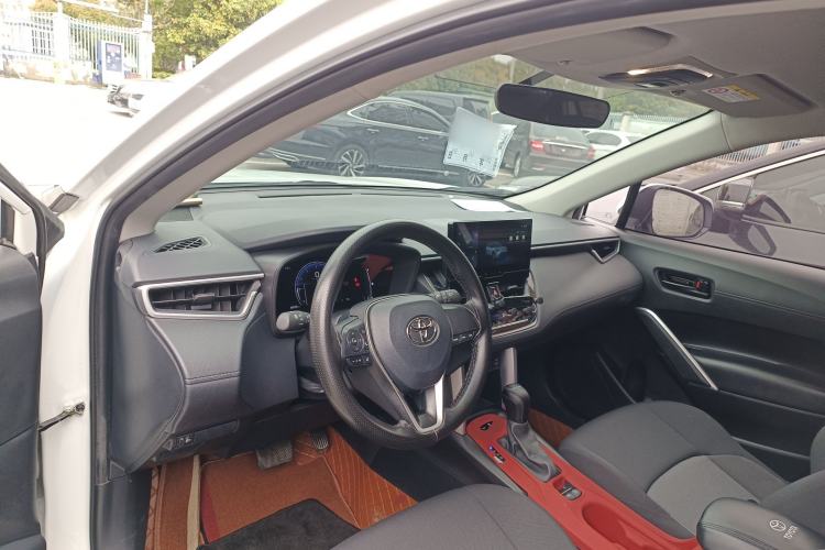 Used Toyota FRONTLANDER 2023 2.0L CVT Elite Edition Center Console