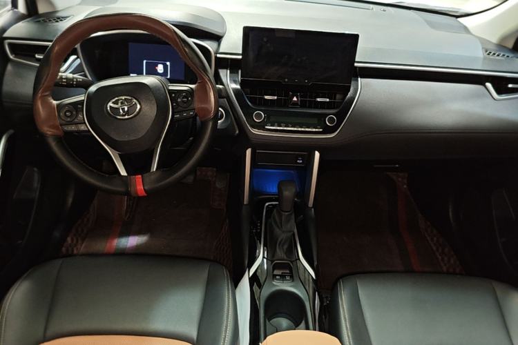 Used Toyota FRONTLANDER 2023 2.0L CVT Sport Edition Center Console