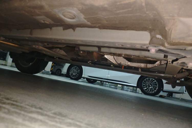 Used Toyota FRONTLANDER 2023 2.0L CVT Leading Edition Chassis Front Right