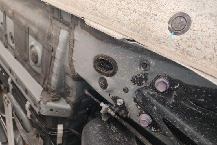 Used Toyota FRONTLANDER 2023 2.0L CVT Leading Edition Chassis Rear Left