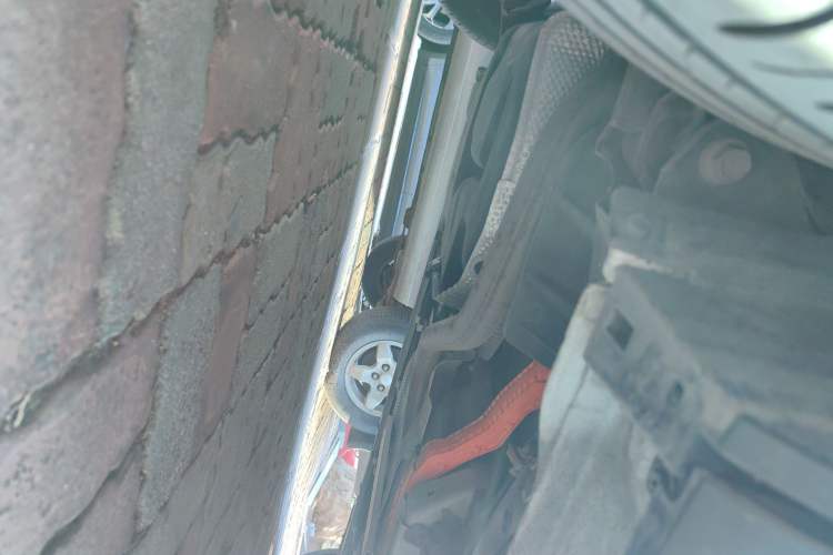 Used Toyota FRONTLANDER 2023 2.0L Smart Electric Hybrid Dual-Engine Leading Edition Chassis Rear Right