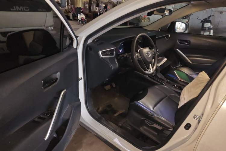 Used Toyota FRONTLANDER 2023 2.0L Smart Electric Hybrid Dual-Engine Leading Edition Driver Seat