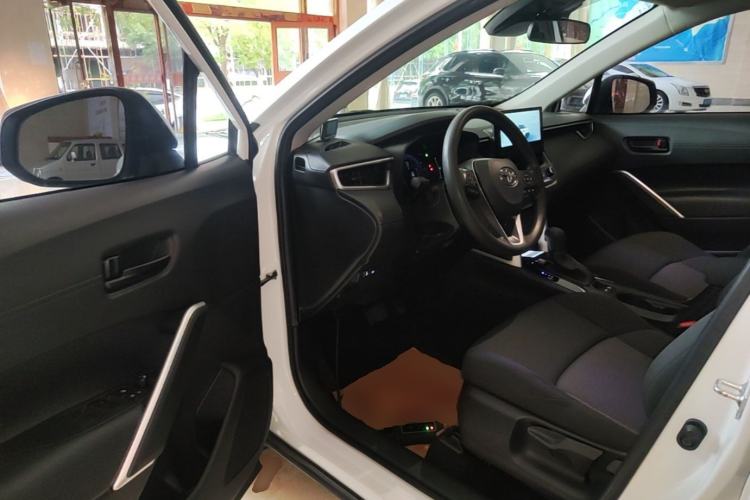 Used Toyota FRONTLANDER 2023 2.0L CVT Leading Edition Driver Seat