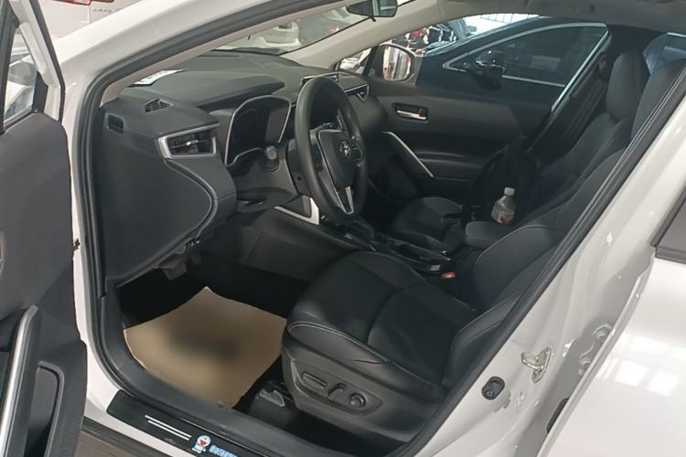 Used Toyota FRONTLANDER 2023 2.0L CVT Luxury Edition Driver Seat