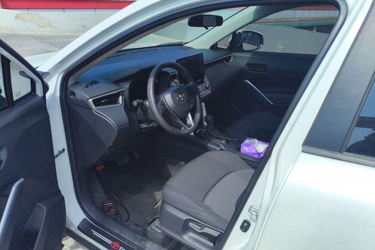 Used Toyota FRONTLANDER 2023 2.0L CVT Elite Edition Driver Seat
