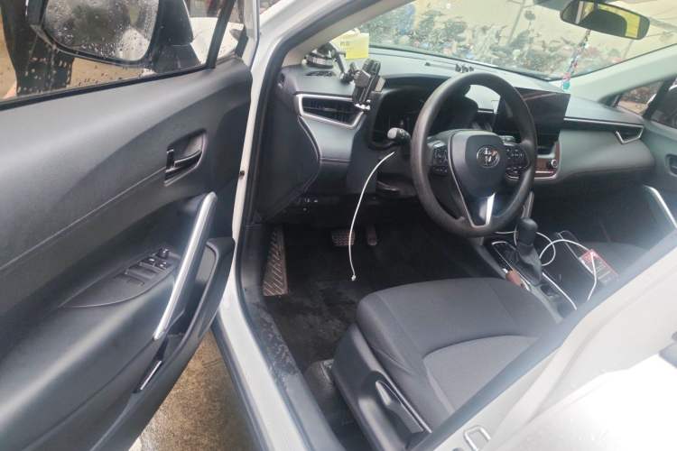 Used Toyota FRONTLANDER 2023 2.0L Smart Electric Hybrid Dual-Engine Leading Edition Driver Seat