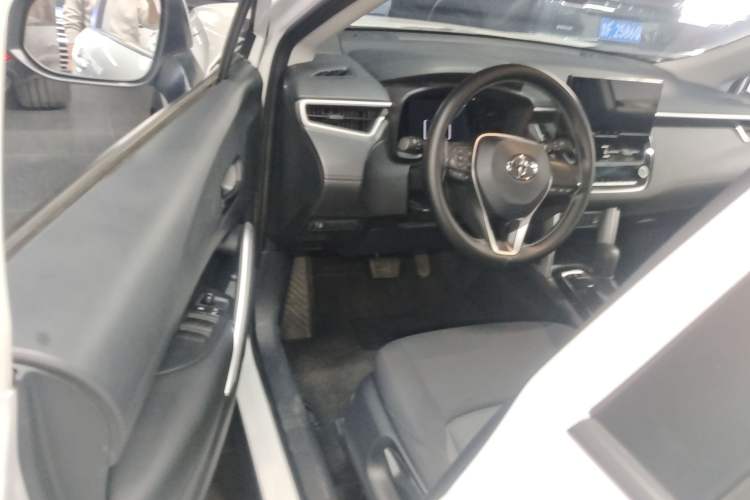 Used Toyota FRONTLANDER 2023 2.0L CVT Elite Edition Driver Seat