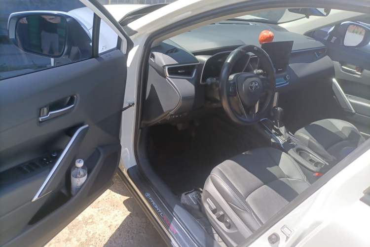 Used Toyota FRONTLANDER 2023 2.0L CVT Luxury Edition Driver Seat