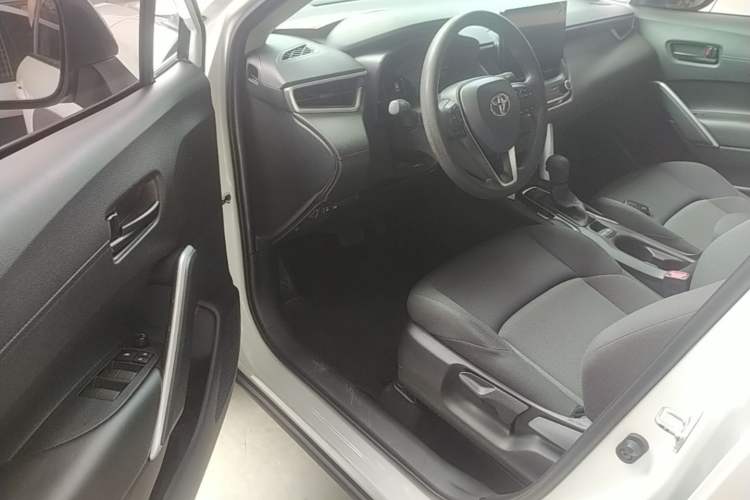 Used Toyota FRONTLANDER 2023 2.0L CVT Leading Edition Driver Seat
