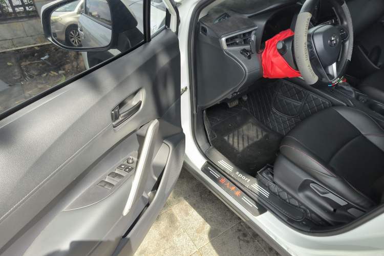 Used Toyota FRONTLANDER 2023 2.0L CVT Leading Edition Driver Seat